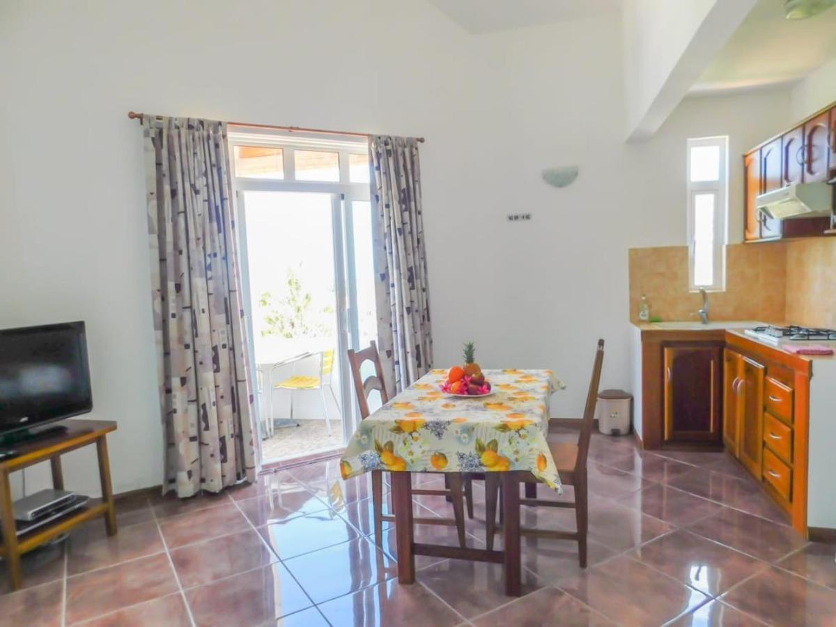 Tulsi Apartment & Studio 라 골레트 외부 사진
